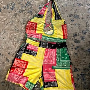 A short set never wore